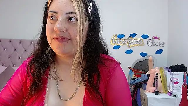 lanaqueen699 online show from 8, 1, 2025