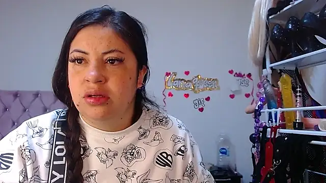 lanaqueen699 online show from 13, 4, 2026