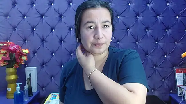 Snapshot of NaomyPrinces chatting on 4, 12, 2024 NaomyPrinces online show from 4, 12, 2024
