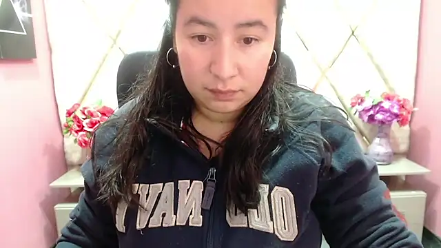 Snapshot of NaomyPrinces chatting on 21, 12, 2024 NaomyPrinces online show from 21, 12, 2024