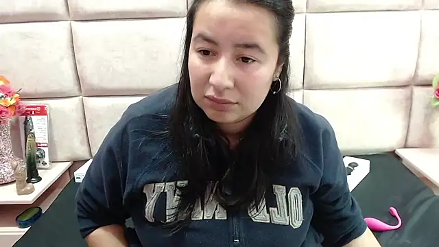 Snapshot of NaomyPrinces chatting on 24, 12, 2024 NaomyPrinces online show from 24, 12, 2024
