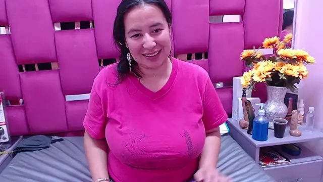 Snapshot of NaomyPrinces chatting on 30, 12, 2024 NaomyPrinces online show from 30, 12, 2024