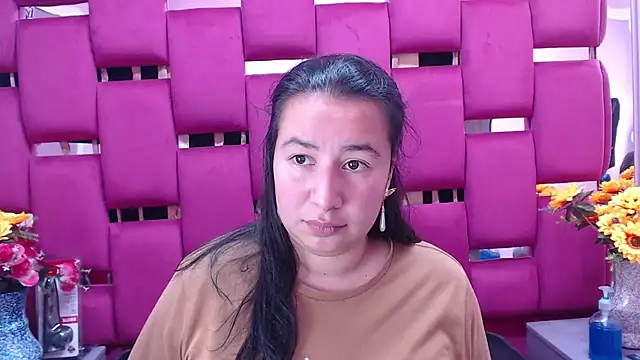 Snapshot of NaomyPrinces chatting on 14, 1, 2025 NaomyPrinces online show from 14, 1, 2025