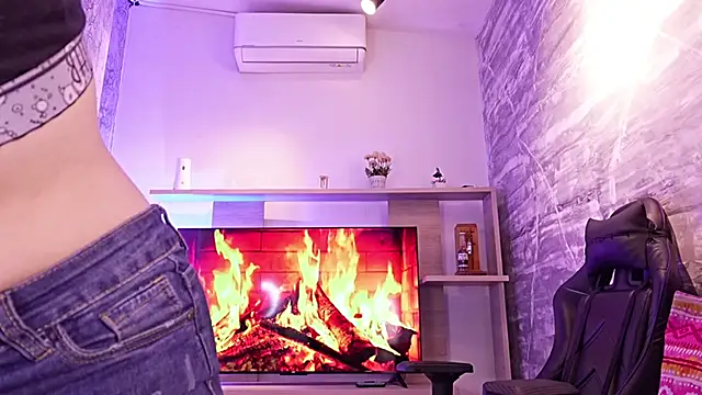 Melany Luv online show from 28, 3, 2026