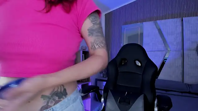 Melany Luv online show from 19, 5, 2026