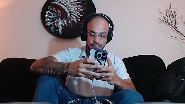Snapshot of DirtyDanteX chatting on 23, 5, 2026 DirtyDanteX online show from 23, 5, 2026
