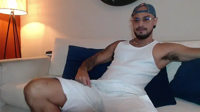Snapshot of DirtyDanteX chatting on 2, 6, 2026 DirtyDanteX online show from 2, 6, 2026