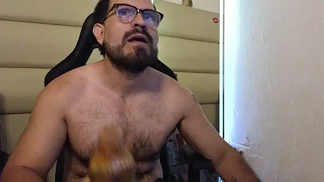 Snapshot of SbasTone_Muscle chatting on 9, 1, 2026 SbasTone Muscle online show from 9, 1, 2026