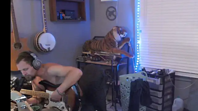 itsjameswebbscope online show from 14, 5, 2026