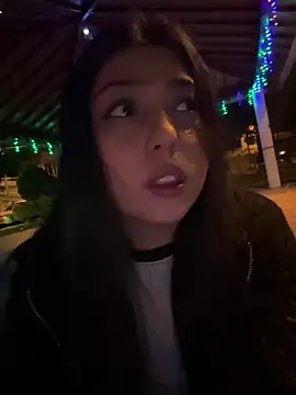 Maii chan online show from 5, 1, 2025