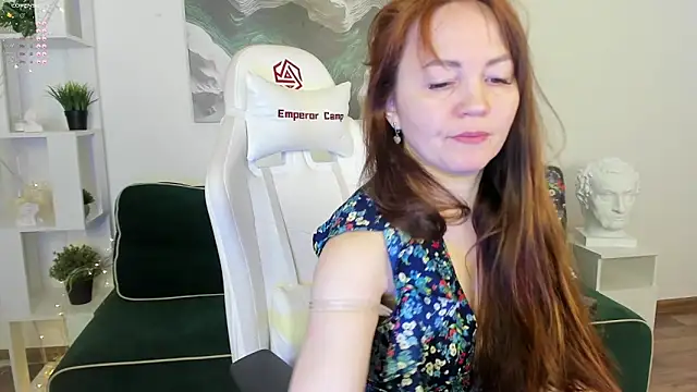 VanessaSmuth online show from 11, 3, 2025