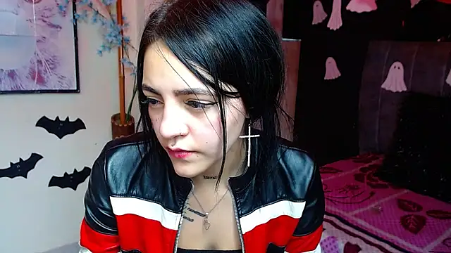 Snapshot of Violettasquirt chatting on 29, 10, 2025 Violettasquirt online show from 29, 10, 2025