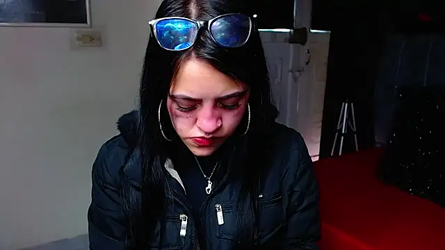 Snapshot of Violettasquirt chatting on 5, 2, 2026 Violettasquirt online show from 5, 2, 2026