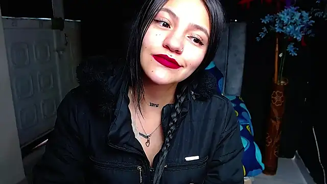 Violettasquirt online show from 10, 3, 2026