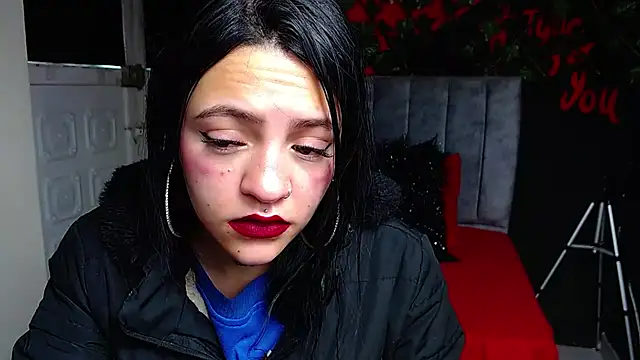Violettasquirt online show from 14, 5, 2026