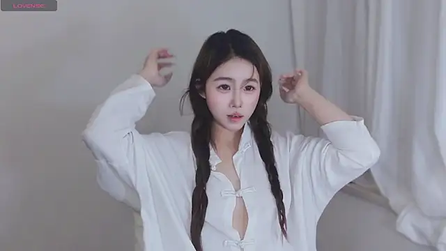 Snapshot of Hazel-11 chatting on 13, 3, 2025 Hazel-11 online show from 13, 3, 2025