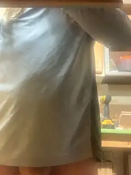 Snapshot of longhairjim chatting on 1, 3, 2025 longhairjim online show from 1, 3, 2025