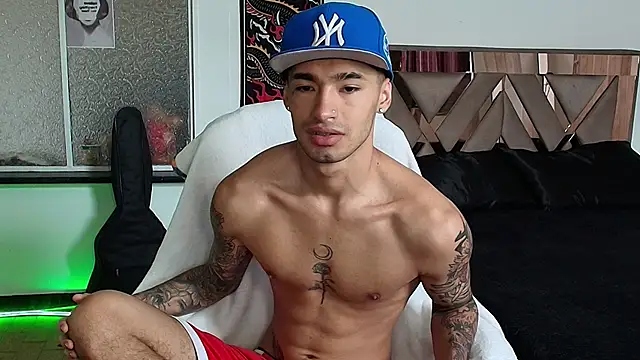 Snapshot of Damon__333 chatting on 30, 9, 2025 Damon  333 online show from 30, 9, 2025