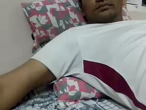 Snapshot of NiceBoy9099 chatting on 12, 12, 2024 NiceBoy9099 online show from 12, 12, 2024