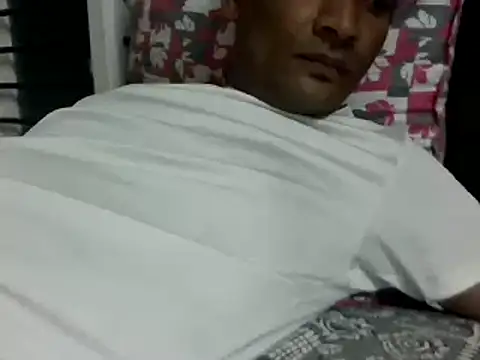 Snapshot of NiceBoy9099 chatting on 13, 1, 2025 NiceBoy9099 online show from 13, 1, 2025