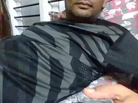 Snapshot of NiceBoy9099 chatting on 18, 1, 2025 NiceBoy9099 online show from 18, 1, 2025