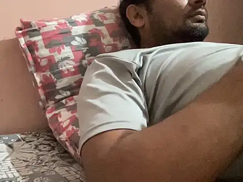 Snapshot of NiceBoy9099 chatting on 24, 10, 2025 NiceBoy9099 online show from 24, 10, 2025