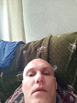Pineapple04 online show from 13, 5, 2026