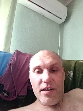 Pineapple04 online show from 14, 5, 2026