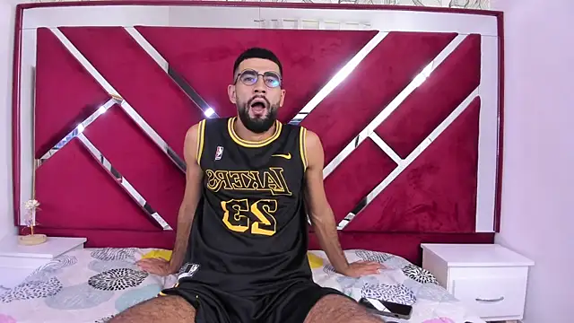 Snapshot of Ethan__Walker chatting on 4, 2, 2025 Ethan Walker online show from 4, 2, 2025