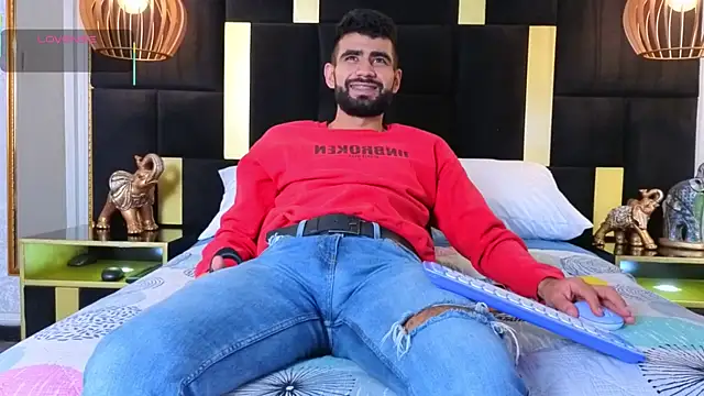 Snapshot of Ethan__Walker chatting on 8, 10, 2025 Ethan Walker online show from 8, 10, 2025