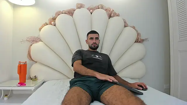 Snapshot of Ethan__Walker chatting on 14, 12, 2025 Ethan Walker online show from 14, 12, 2025