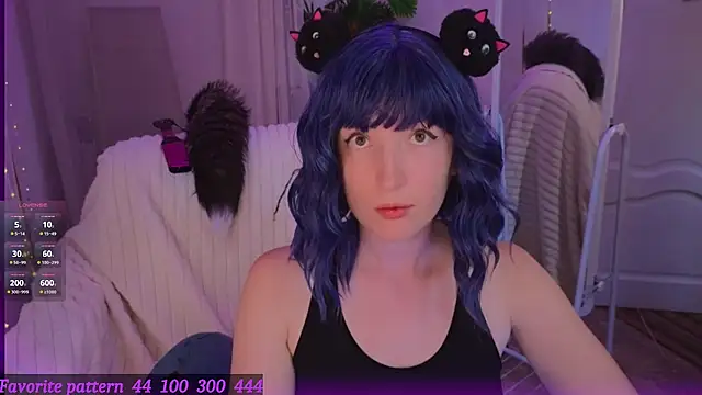 Snapshot of Toxic_Ellies chatting on 12, 6, 2026 Toxic Ellies online show from 12, 6, 2026