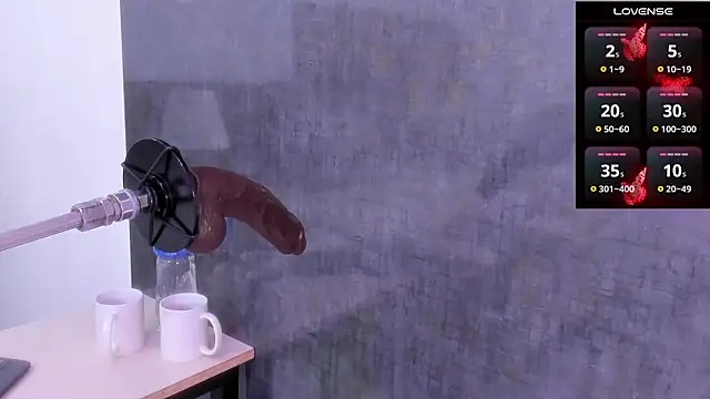 Snapshot of Issys_milf chatting on 25, 3, 2026 Issys milf online show from 25, 3, 2026