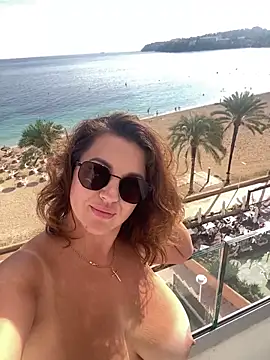 Dina0908 online show from 15, 10, 2025