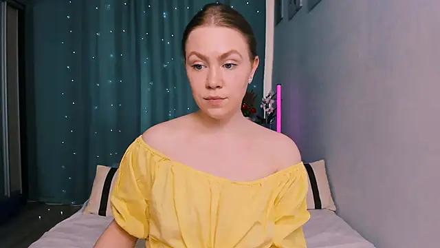InsatiableFoxX online show from 22, 5, 2026
