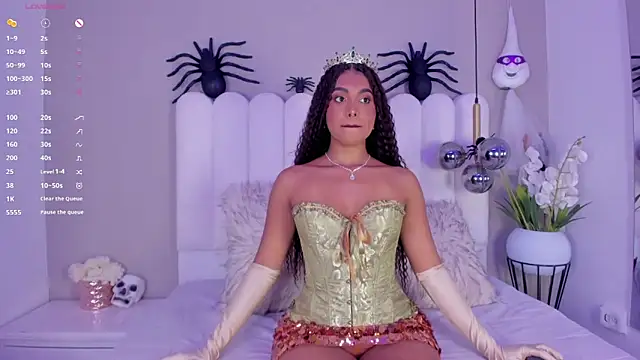 atenea roberts online show from 31, 10, 2025