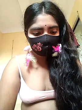 Lina-Rose online show from 4, 11, 2025