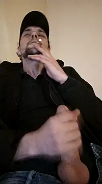 Snapshot of kx93 chatting on 8, 12, 2024 kx93 online show from 8, 12, 2024