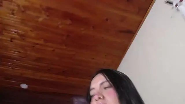 Cuty sexy hot online show from 14, 11, 2025