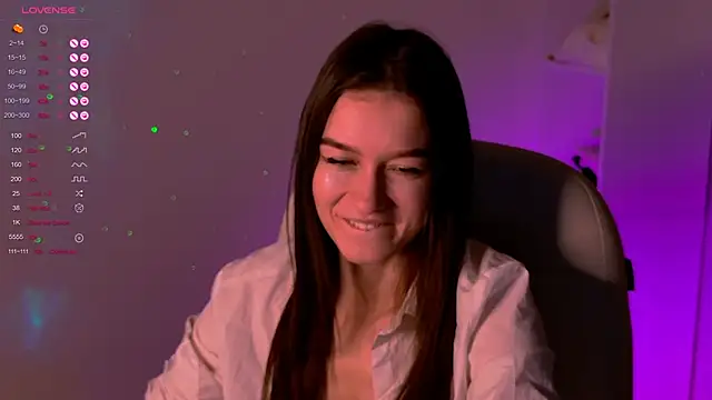 Snapshot of Alice__grace chatting on 14, 12, 2024 Alice grace online show from 14, 12, 2024