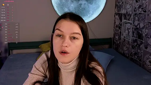 Snapshot of Alice__grace chatting on 17, 12, 2024 Alice grace online show from 17, 12, 2024