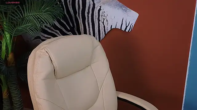 Snapshot of Alice__grace chatting on 19, 1, 2025 Alice grace online show from 19, 1, 2025