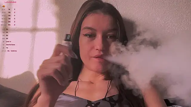 Snapshot of Alice__grace chatting on 12, 3, 2025 Alice grace online show from 12, 3, 2025