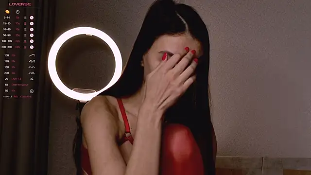 Snapshot of Alice__grace chatting on 6, 10, 2025 Alice grace online show from 6, 10, 2025