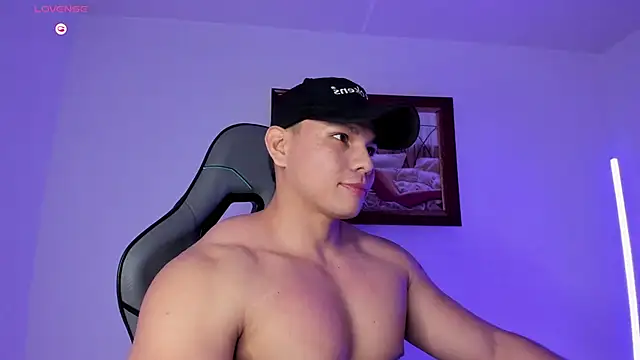 Snapshot of RoyConstance chatting on 15, 1, 2026 RoyConstance online show from 15, 1, 2026