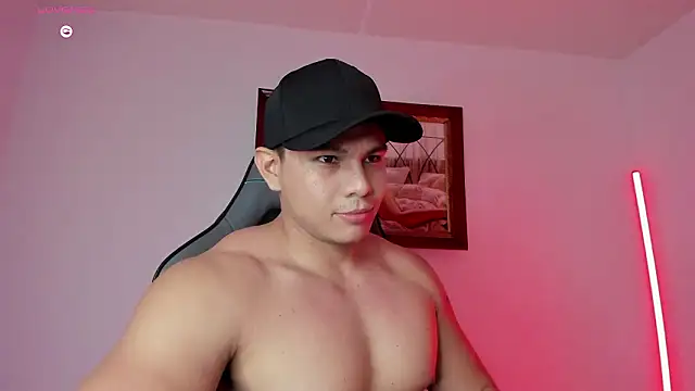 Snapshot of RoyConstance chatting on 1, 2, 2026 RoyConstance online show from 1, 2, 2026