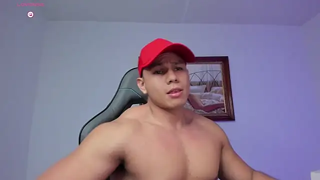 Snapshot of RoyConstance chatting on 12, 3, 2026 RoyConstance online show from 12, 3, 2026