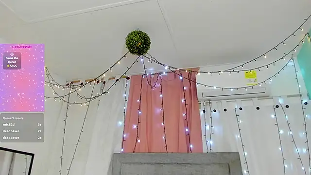 valentina 0  online show from 30, 12, 2024