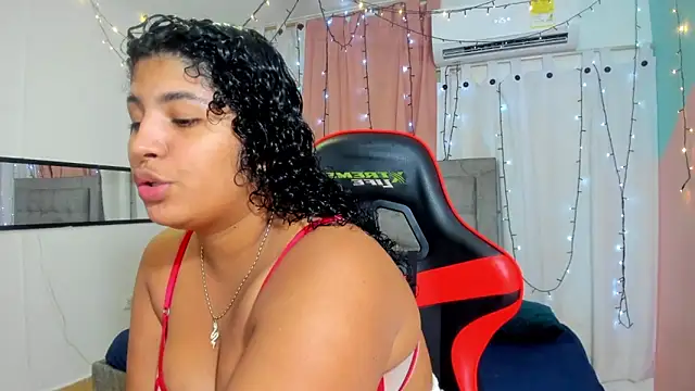 valentina 0  online show from 6, 2, 2025