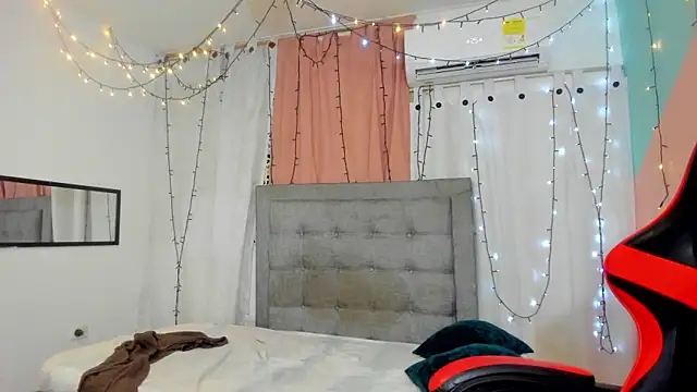 valentina 0  online show from 23, 2, 2025